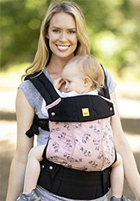 baby registry checklist must-haves baby carrier